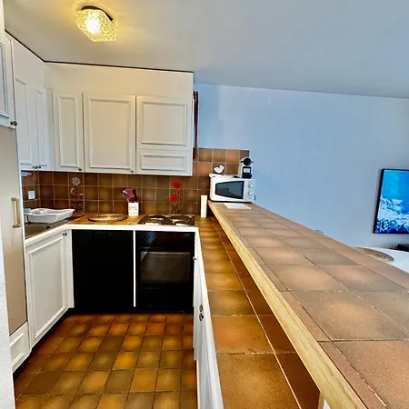 Magnifique Au Centre De Montana Apartment *